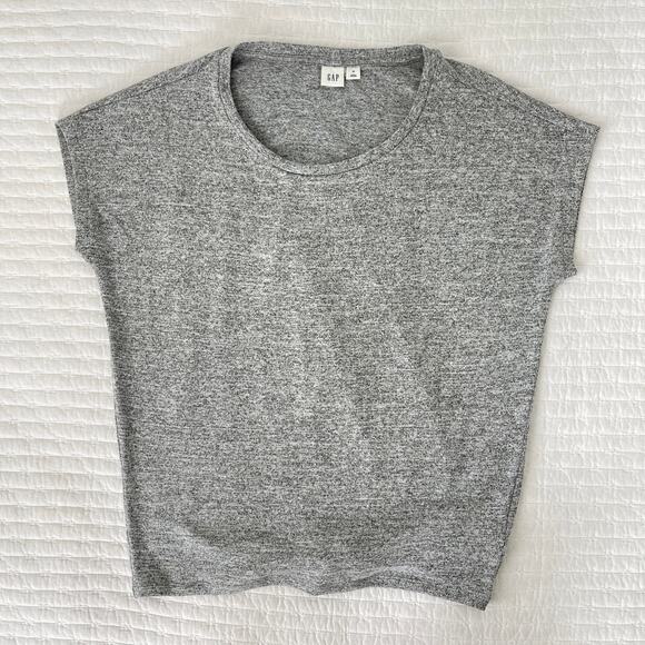 New Bundle of 2 Gap Women's Knit Short Sleeve Tops in Black and Gray Size M - Picture 4 of 9